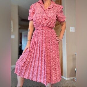 Vintage red geometric print collared midi dress 70s puff sleeve secretary belt S